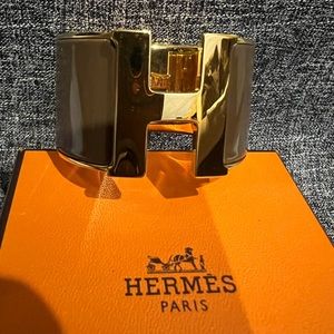 A75- 💯 % authentic Hermes bracelet